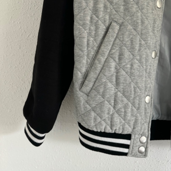 Forever 21 Quilted Baseball or Varsity Style Jacket - Picture 2 of 4